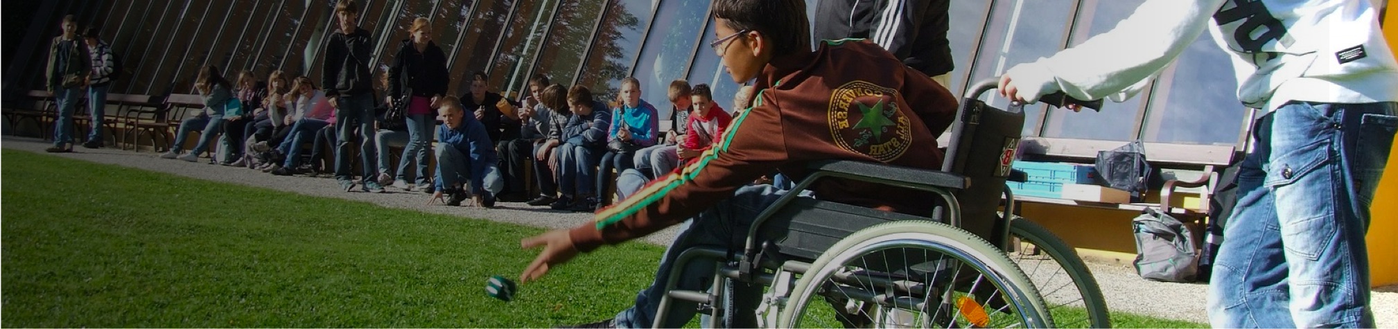 Moving & Handling People Training For Education, including accredited train the trainer courses